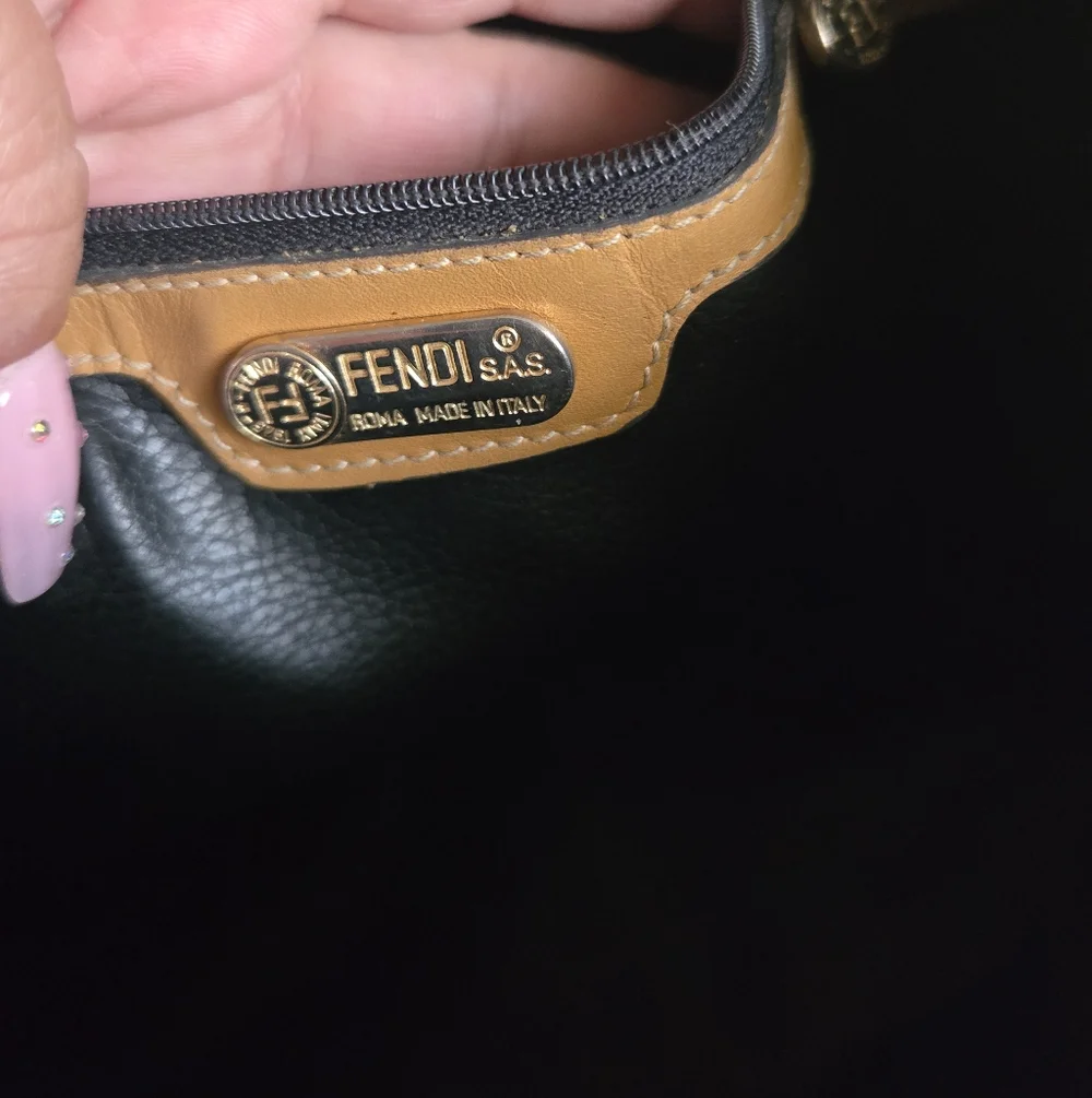 ⛔️SOLD⛔️Vintage Fendi Zucca Brown Monogram Canvas Top Handle Boston Bag - Picture 16 of 16
